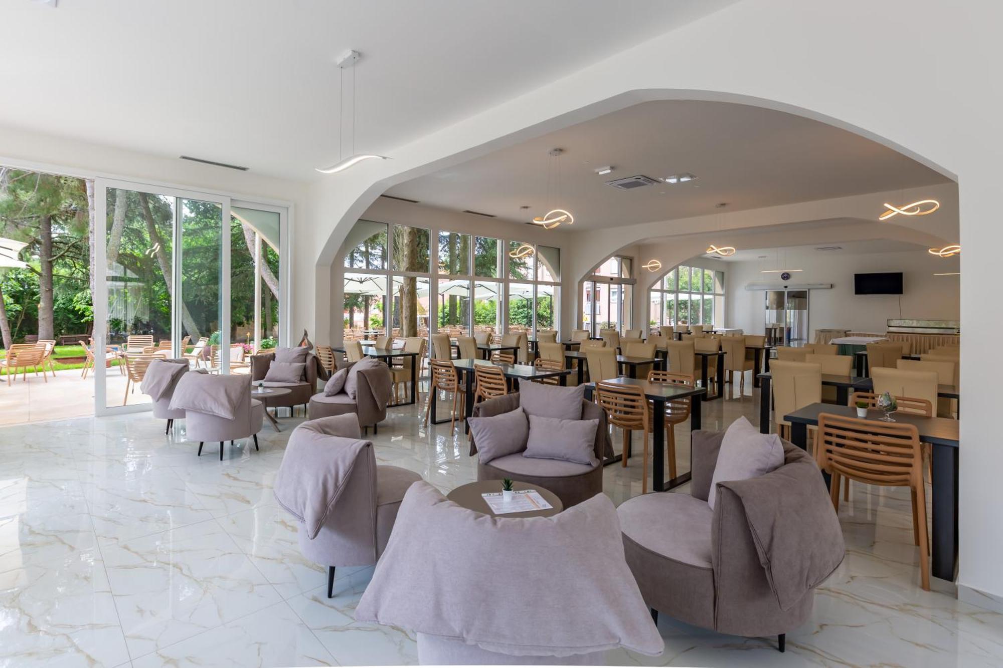 Hotel Emaus Novigrad Istria 외부 사진