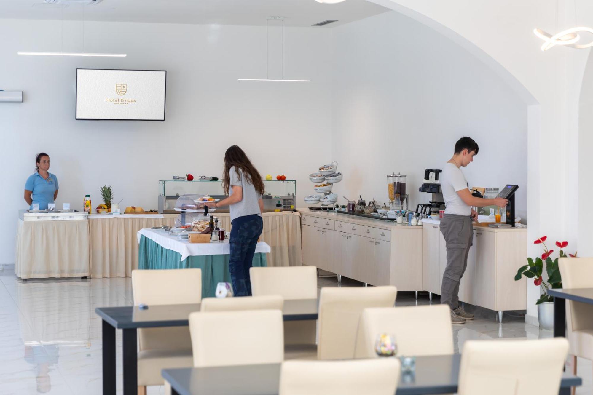 Hotel Emaus Novigrad Istria 외부 사진